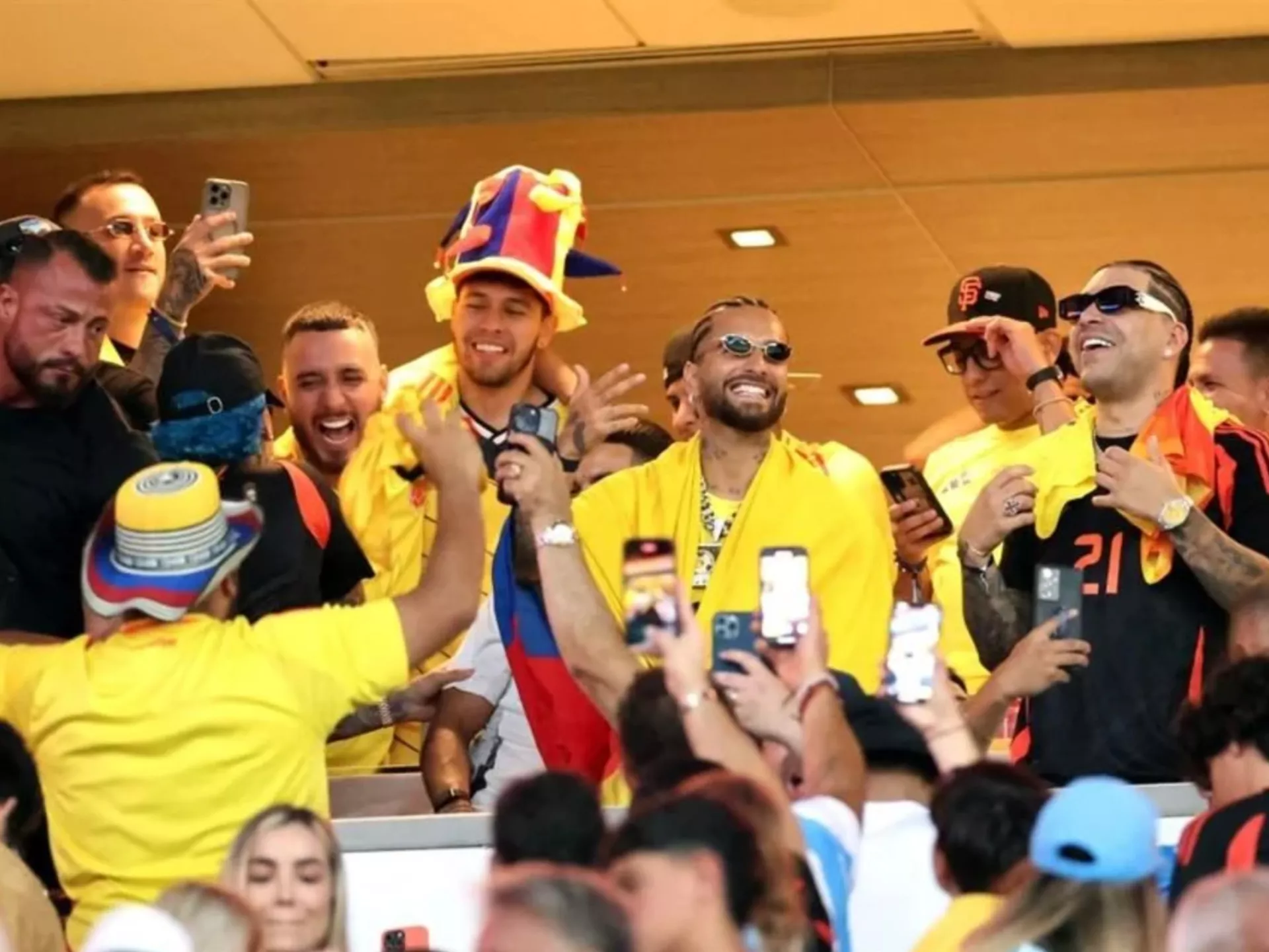 maluma and daniel mu oz enjoy copa am rica 2024 from vip box while fans face stadium entry issues