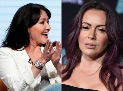 alyssa milano reflects on her feud with charmed co star shannen doherty following her passing