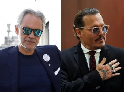 johnny depp andrea bocelli pay tribute to jeff beck and cover en aranjuez con tu amor in italy