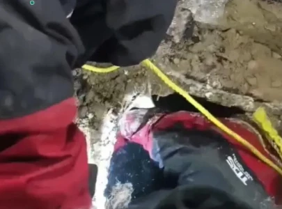 three siblings rescued after falling into sewer in khanewal