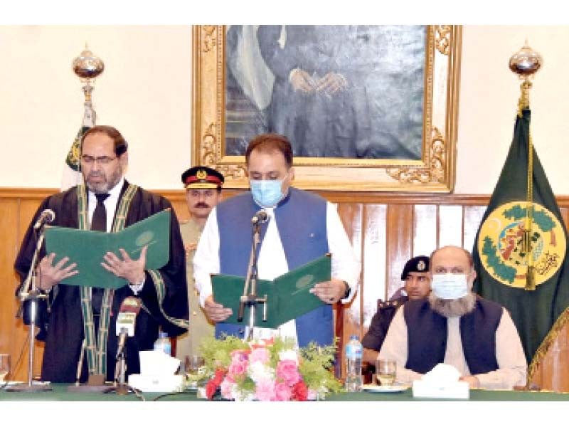 balochistan governor administers oath to the new bhc cj photo ppi