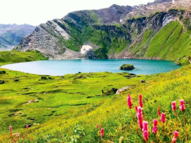 breathtaking views of the lake await travellers to the valley photo express breathtaking views of the lake await travellers to the valley photo express