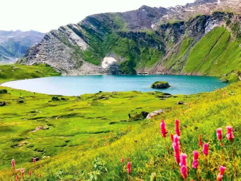 breathtaking views of the lake await travellers to the valley photo express breathtaking views of the lake await travellers to the valley photo express