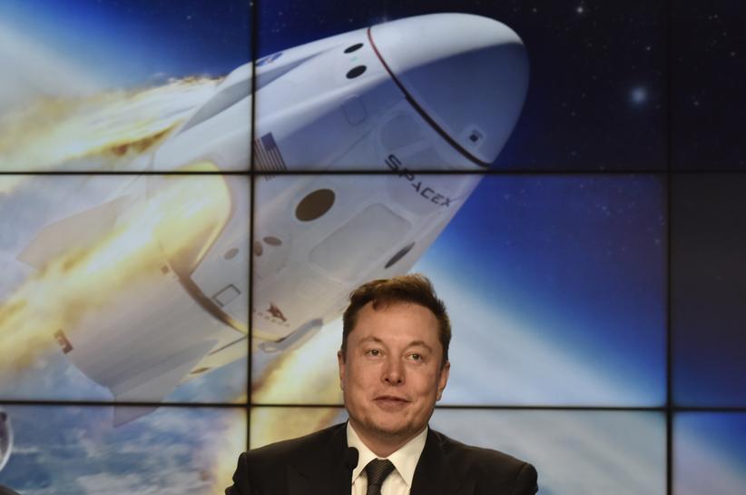 spacex founder and chief engineer elon musk attends a post launch news conference to discuss the spacex crew dragon astronaut capsule in flight abort test at the kennedy space center in cape canaveral florida us january 19 2020 photo reuters