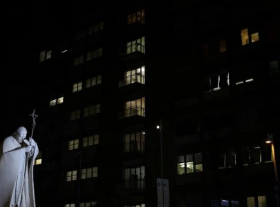 pope francis shows improvement no longer needs ventilation pope francis shows improvement no longer needs ventilation