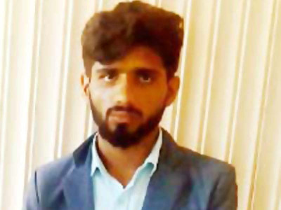 university student gang raped filmed by classmate friends in chiniot university student gang raped filmed by classmate friends in chiniot