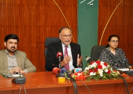 imran khan is a criminal not a political prisoner and will not be released ahsan iqbal imran khan is a criminal not a political prisoner and will not be released ahsan iqbal