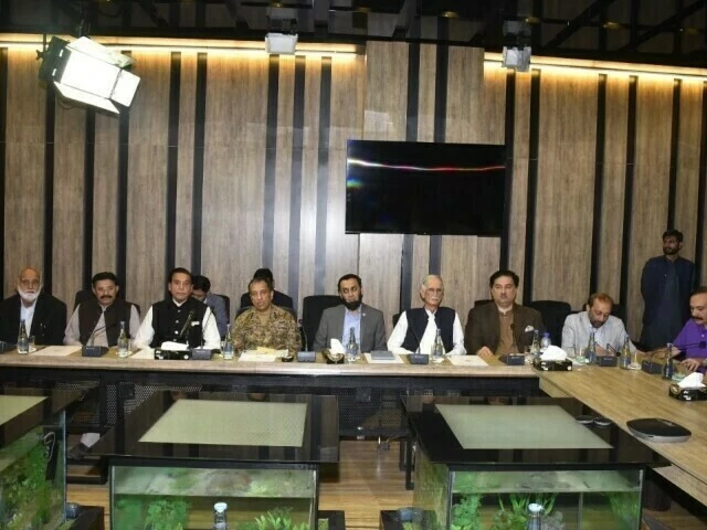 ispr director general lt general ahmed sharif chaudhry and information minister attaullah tarar briefing members of political parties in islamabad on may 4 2025 photo ptv ispr director general lt general ahmed sharif chaudhry and information minister attaullah tarar briefing members of political parties in islamabad on may 4 2025 photo ptv