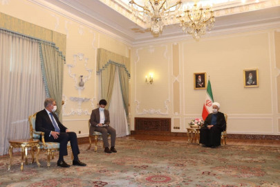 rouhani urges security cooperation with pakistan