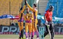 zalmi thrash qalandars in hbl psl