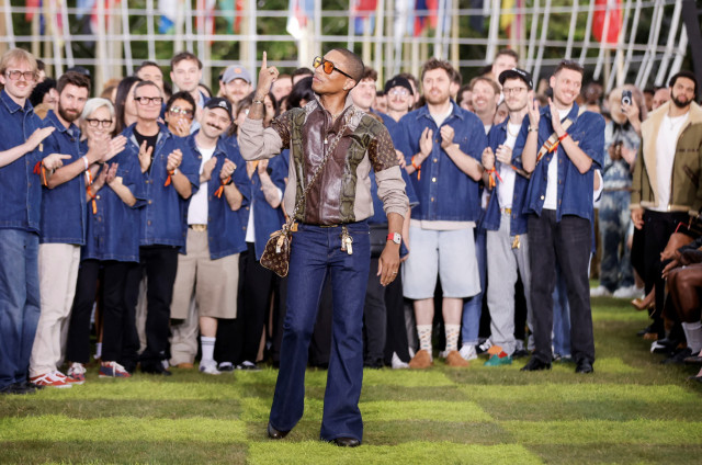 american singer pharrell williams opens paris fashion week for louis vuitton american singer pharrell williams opens paris fashion week for louis vuitton