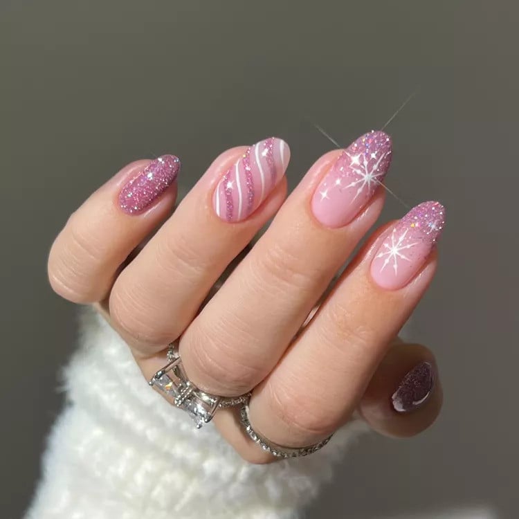 Instagram/ @heygreatnails