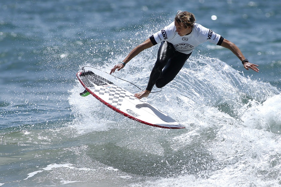 Jacob Willcox of Australia competes at the 2019 VANS US Open of Surfing at Huntington State Beach. PHOTO: AFP