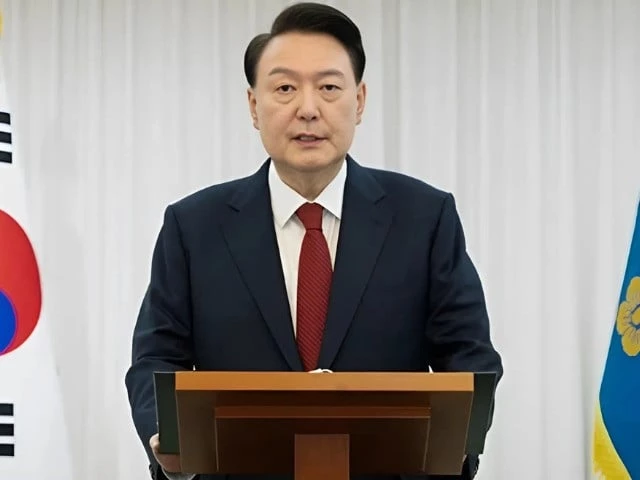 south korea s yoon defies second summons over martial law south korea s yoon defies second summons over martial law