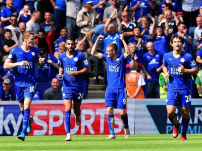 leicester can be shock champs says van gaal