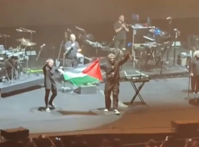 massive attack call singapore ban a surreal experience after raising palestine flag in concert massive attack call singapore ban a surreal experience after raising palestine flag in concert