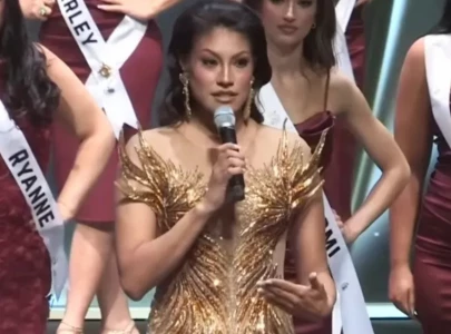 former miss universe canada winner halts pageant to call out contestants over cultural appropriation