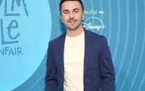 frankie muniz says he hit rock bottom after split from paige price
