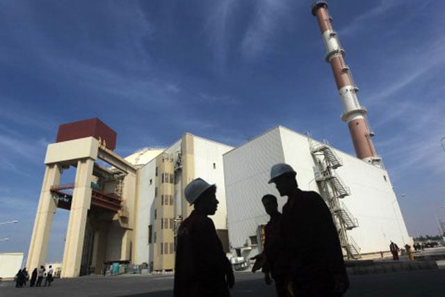 iranian workers stand in front of the bushehr nuclear power plant about 1 200 km south of tehran on october 26 2010 photo reuters iranian workers stand in front of the bushehr nuclear power plant about 1 200 km south of tehran on october 26 2010 photo reuters