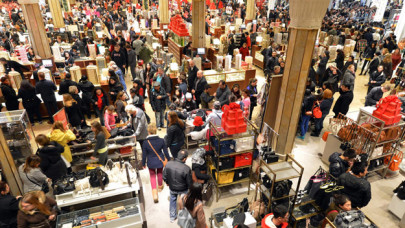 black friday online shopping rivals stores us survey
