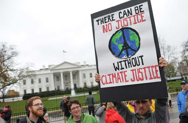environmental activists take part in a rally in front of the white house on november 29 2015 in washington dc leaders from around the world are gathering in paris for the 195 nation un climate summit photo afp environmental activists take part in a rally in front of the white house on november 29 2015 in washington dc leaders from around the world are gathering in paris for the 195 nation un climate summit photo afp