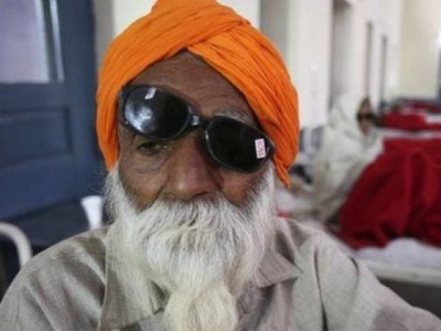 botched india cataract surgery leaves 15 with sight loss