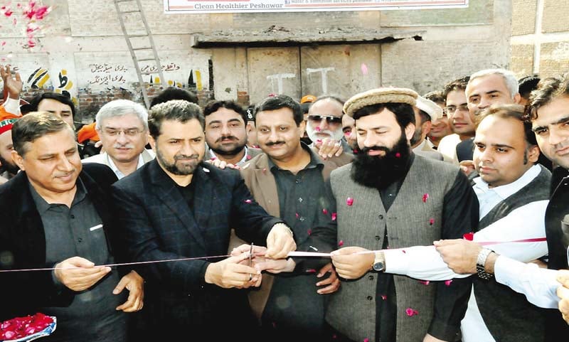 senior minister inayatullah khan inaugurates the cleanliness campaign photo nni