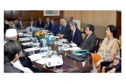 curbing pressure dar meets officials of exchange companies curbing pressure dar meets officials of exchange companies