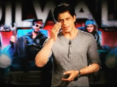 here s shah rukh khan asking pakistan to watch dilwale here s shah rukh khan asking pakistan to watch dilwale