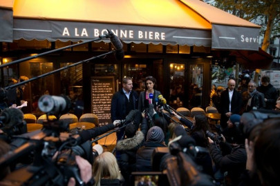 first of attacked paris bars re opens first of attacked paris bars re opens