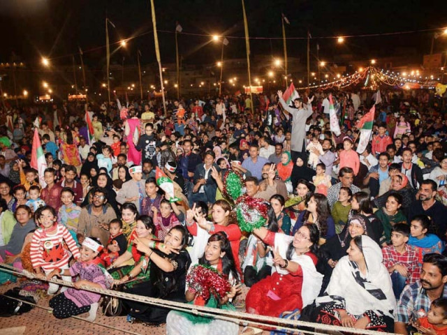 mqm workers gather at nine zero to celebrate the party s success photo online mqm workers gather at nine zero to celebrate the party s success photo online