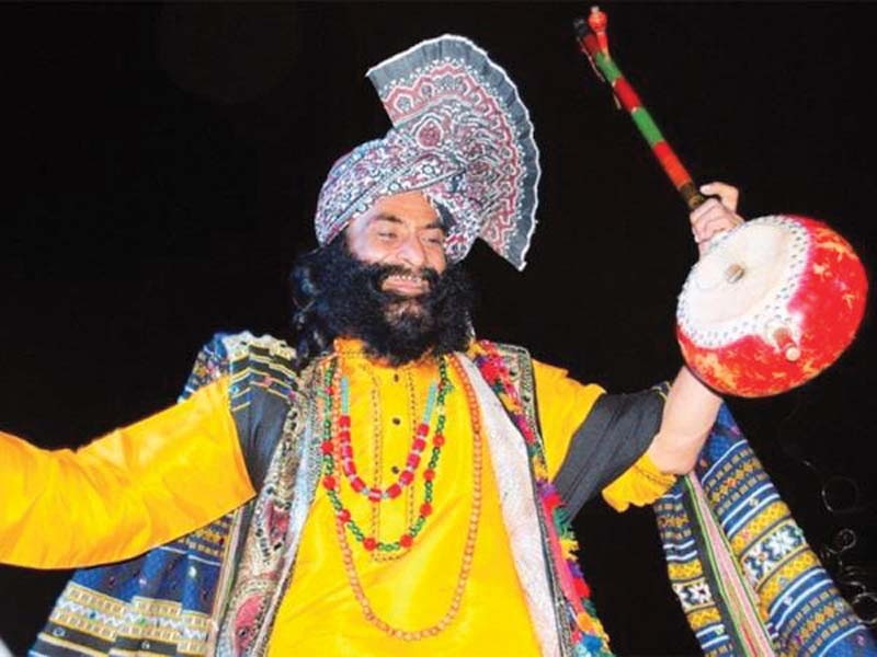 in an attempt to expand his singing career wahid travelled to karachi and performed at the sachal sarmast mela and shahbaz qalandar festival photo file