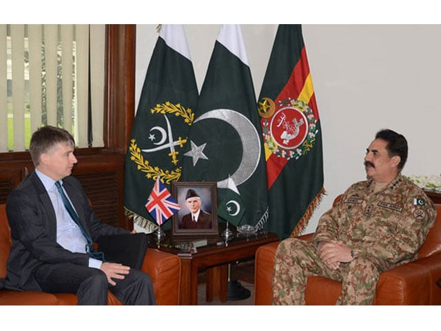 david cameron s special representative for afghanistan and pakistan owen jenkins speaks to army chief general raheel sharif at ghq on december 8 2015 photo ispr david cameron s special representative for afghanistan and pakistan owen jenkins speaks to army chief general raheel sharif at ghq on december 8 2015 photo ispr