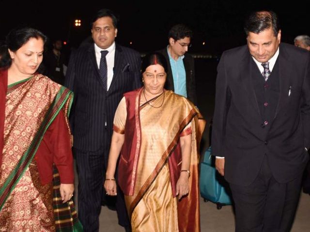 indian extrenal affairs minister sushma swaraj arrives in islamabad at the nur khan airbase in islamabad on december 8 2015 photo pid