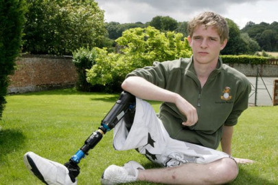 young british veteran s perfect response to people expecting him to hate muslims young british veteran s perfect response to people expecting him to hate muslims