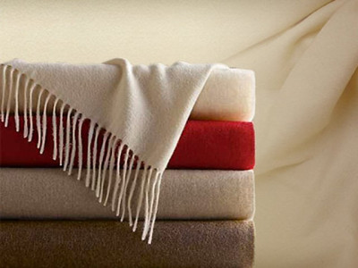 7 ways to secure pashmina shawls this winter