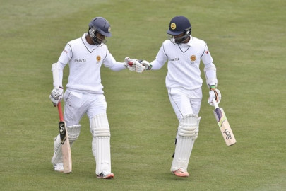 day two sri lanka fight back after early scare against kiwis in first test