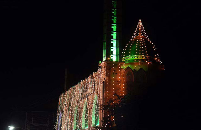 according to the ruet e hilal committee the prophet s birthday will be celebrated on december 24 photo online