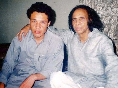 where did mohsin changezi go where did mohsin changezi go