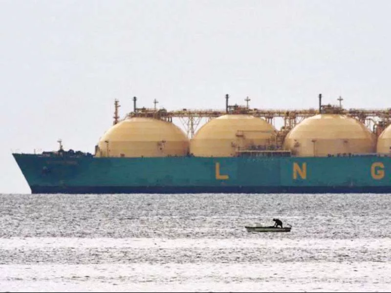 commercial contract to be signed with qatar gas 2 photo reuters commercial contract to be signed with qatar gas 2 photo reuters