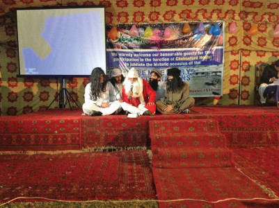 reliving memories 84 year old alumnus comes for 100 years of islamia