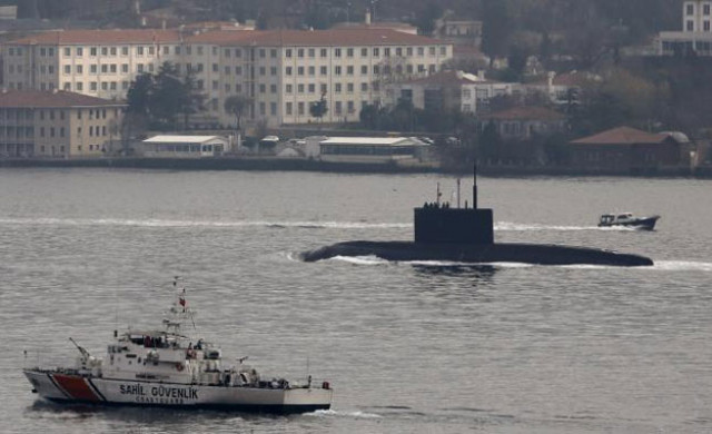 russia 039 s diesel electric submarine rostov on don is escorted by a turkish navy coast guard boat as it sets sail in the bosphorus on its way to the black sea in istanbul turkey december 13 2015 photo reuters russia 039 s diesel electric submarine rostov on don is escorted by a turkish navy coast guard boat as it sets sail in the bosphorus on its way to the black sea in istanbul turkey december 13 2015 photo reuters