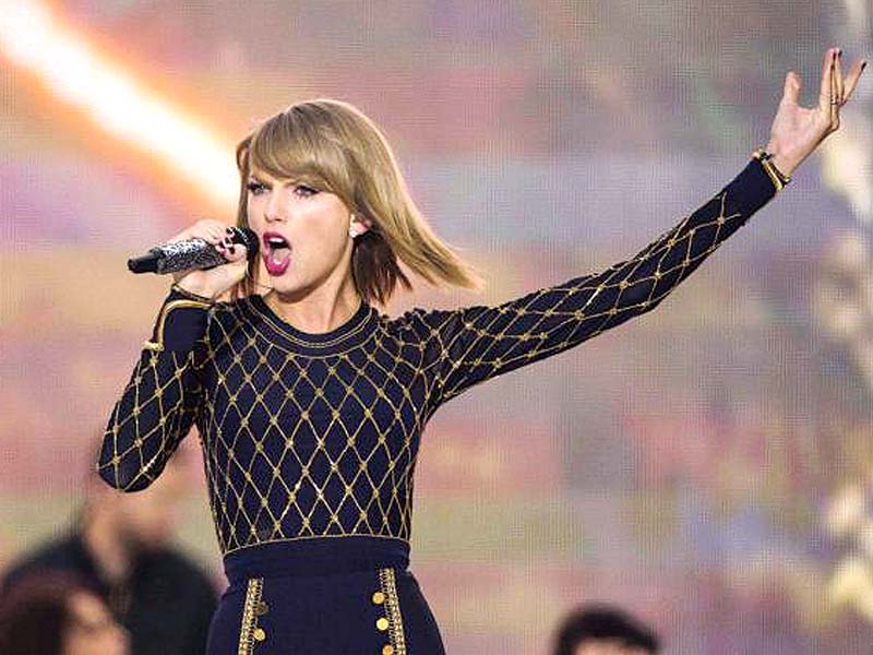 swift had put 1989 on apple music after the tech giant agreed to pay artists during its free trial period photo reuters