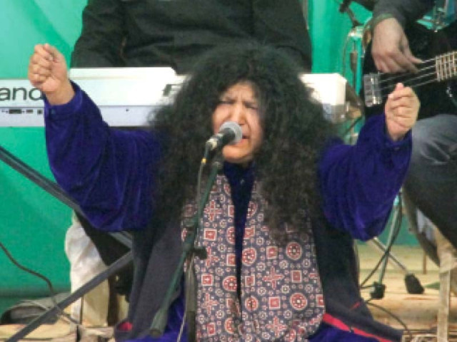 the singer performing at the festival photo ayesha mir express the singer performing at the festival photo ayesha mir express