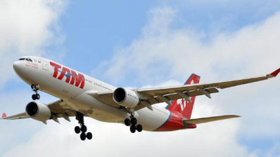 bomb threat diverts madrid sao paulo tam flight bomb threat diverts madrid sao paulo tam flight