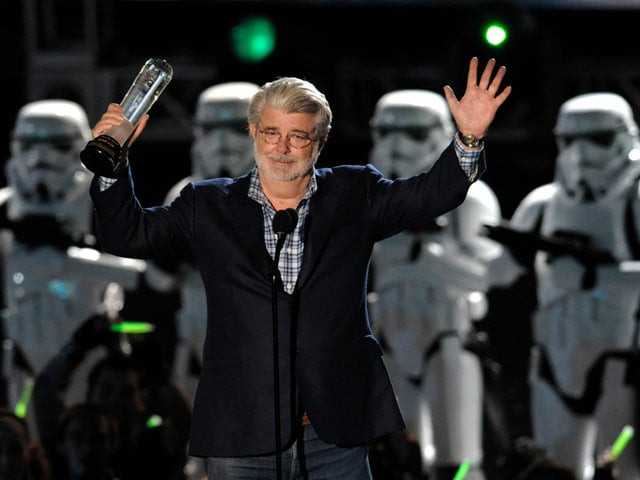 the man who created the entire star wars world received a standing ovation from the audience photo suntimes the man who created the entire star wars world received a standing ovation from the audience photo suntimes