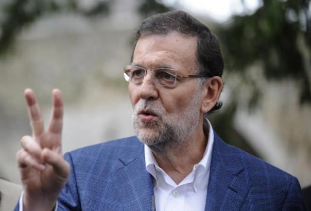 spanish prime minister mariano rajoy gestures during a campaign rally in cangas de onis northern spain december 16 2015 photo reuters spanish prime minister mariano rajoy gestures during a campaign rally in cangas de onis northern spain december 16 2015 photo reuters