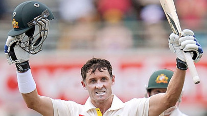 big bash league hussey rolls back the years with unbeaten 80 big bash league hussey rolls back the years with unbeaten 80