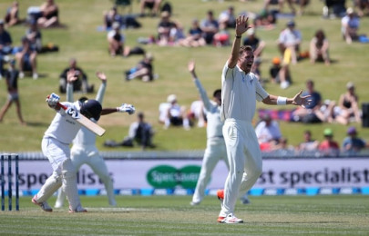 late strikes rock sri lanka as kiwis fight back late strikes rock sri lanka as kiwis fight back
