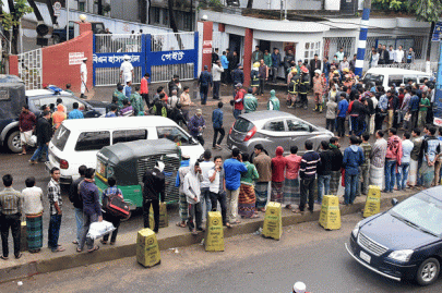 six injured as bombs thrown at bangladesh navy mosque